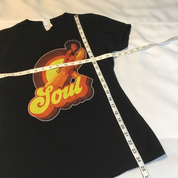 Retro style โ Soul โ graphic T shirt EUC - Picture 4 of 7